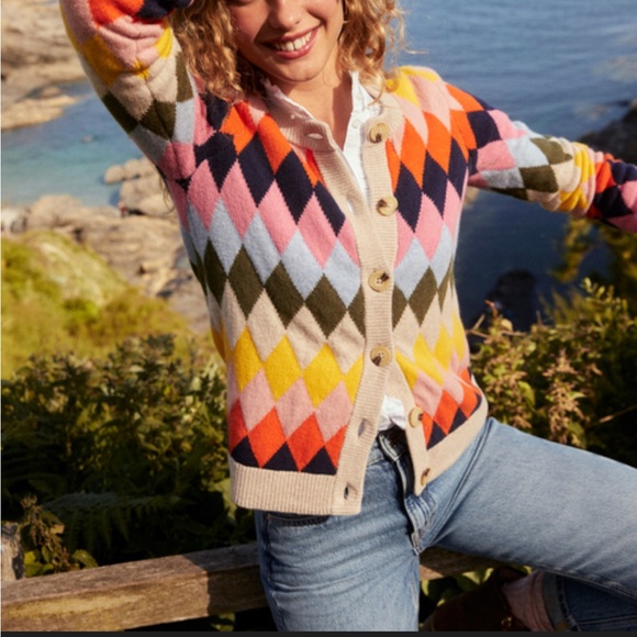 Boden Sweaters - Boden Patterned Cardigan NWT